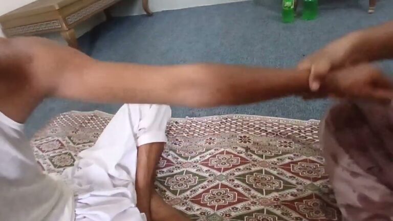 Back Massage YouTube video thumbnail