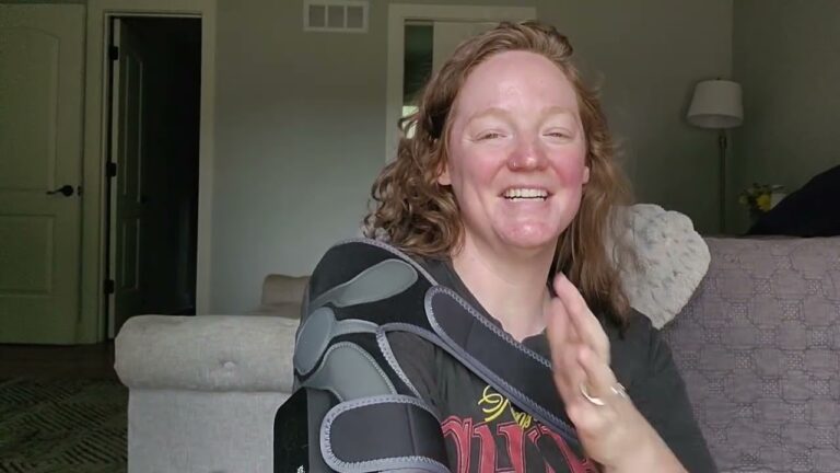Shoulders Massage YouTube video thumbnail
