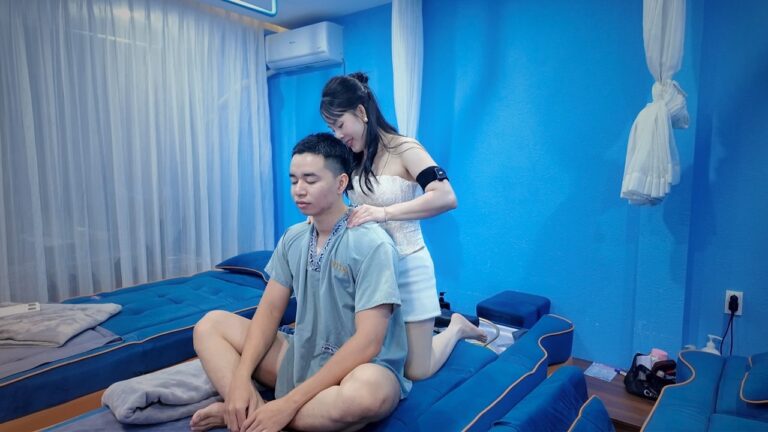 Hands & Wrists Massage YouTube video thumbnail