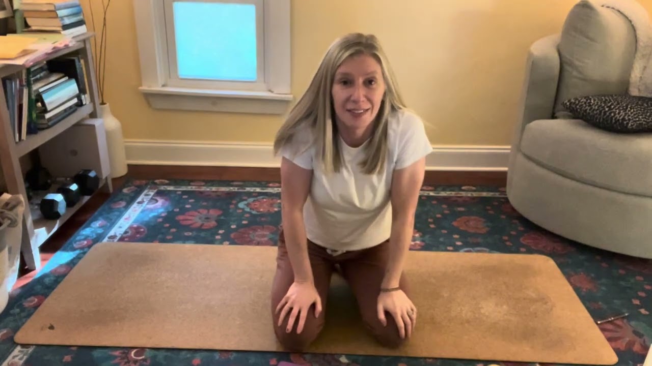Case of the Mondays: 15-min myofascial release and grounding flow
