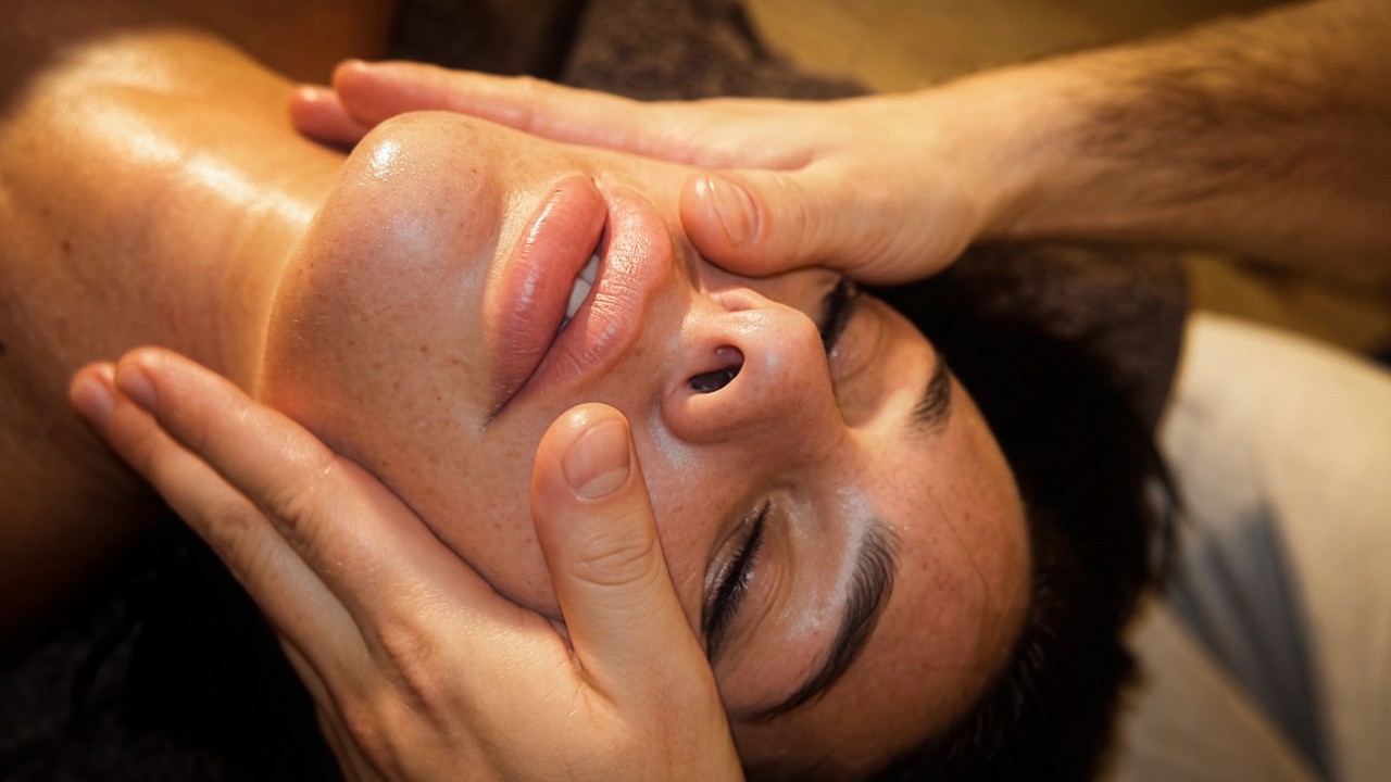 30 Minutes of Tingling Full Body Oil Massage | ASMR