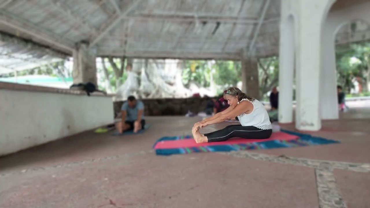 #yoga para activar todos los #chackras del cuerpo#adultosmayoresméxico #yogamusic