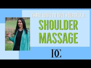 Three Ways To Give Yourself A Shoulder Massage