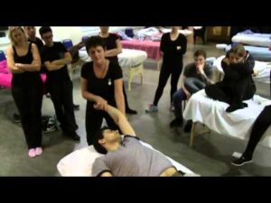 Massage techniques: stretches and mobilisation
