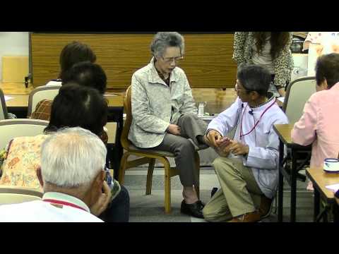 膝の痛みの原因　足の指先　圧痛点　ハペパッチ